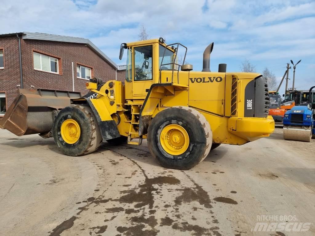 Volvo L 180 E Læssemaskiner på hjul