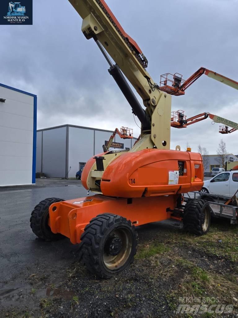 JLG 860 SJ Teleskoplifte