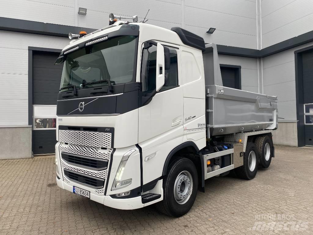 Volvo FH 540 Lastbiler med tip