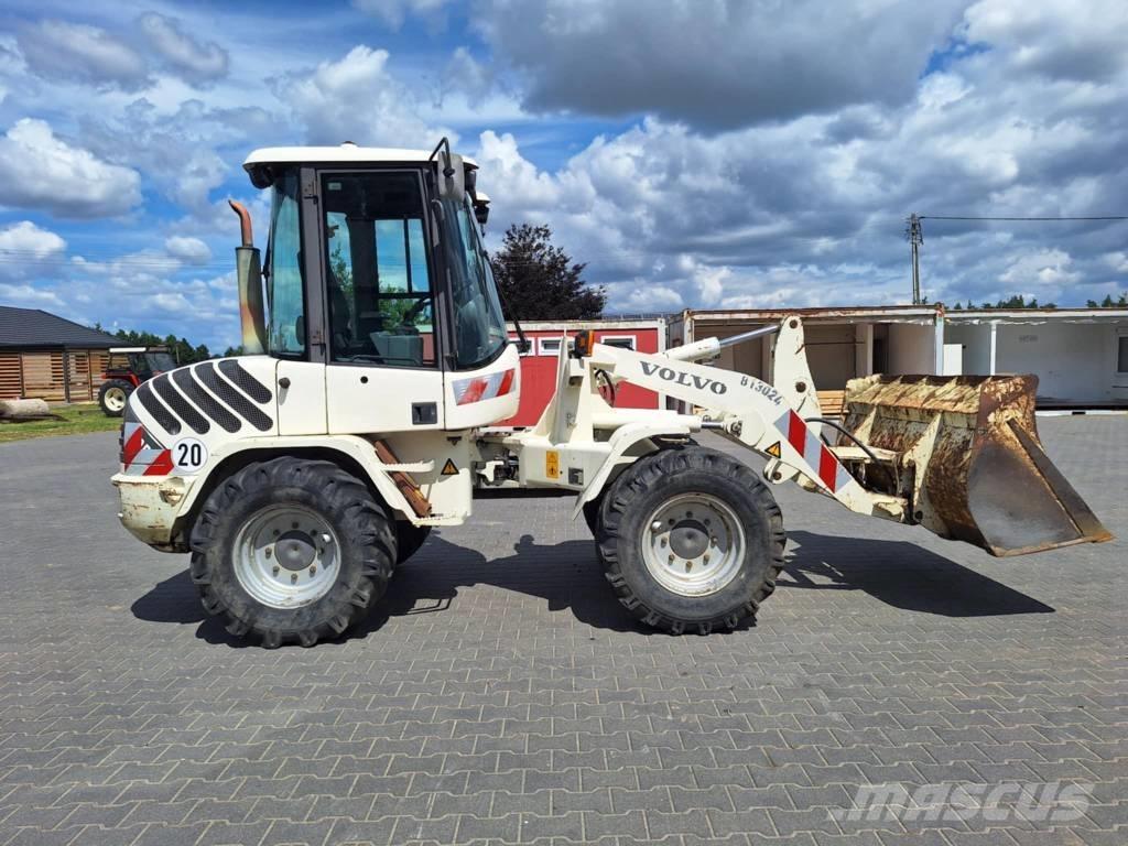Volvo L 30 B Læssemaskiner på hjul