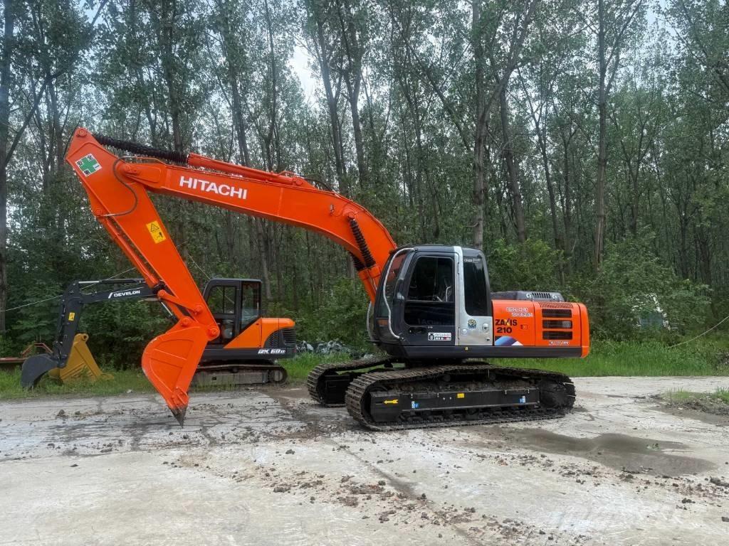 Hitachi ZX200 Gravemaskiner på larvebånd