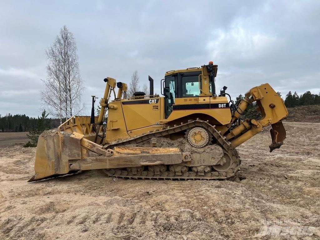 CAT D 8 T Bulldozer på larvebånd