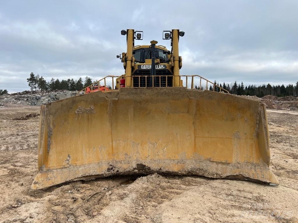 CAT D 8 T Bulldozer på larvebånd