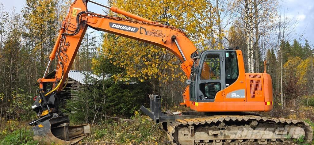 Doosan DX 235 LCR Gravemaskiner på larvebånd