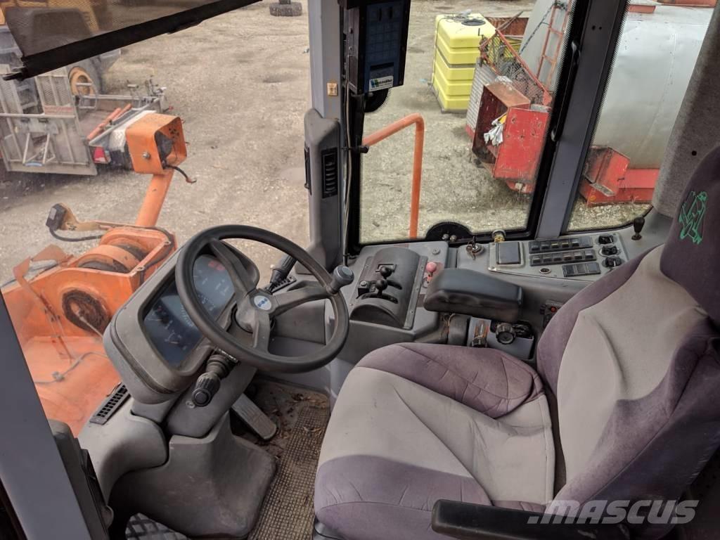 Fiat-Hitachi W 270 Læssemaskiner på hjul