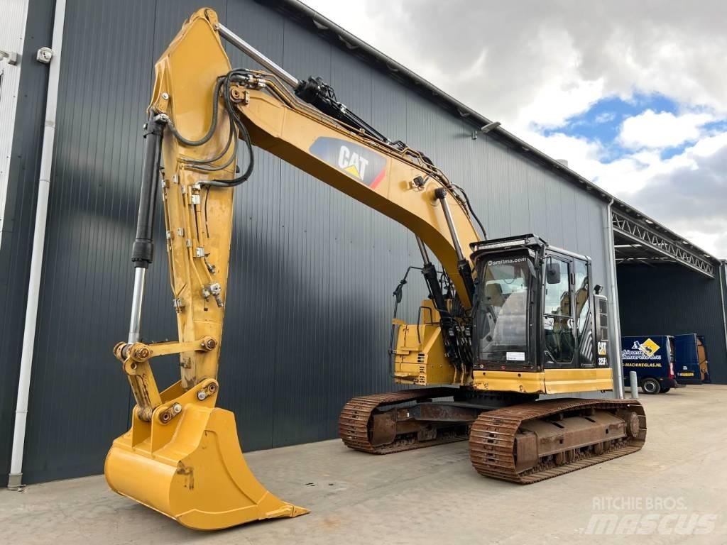 CAT 325F LCR Gravemaskiner på larvebånd