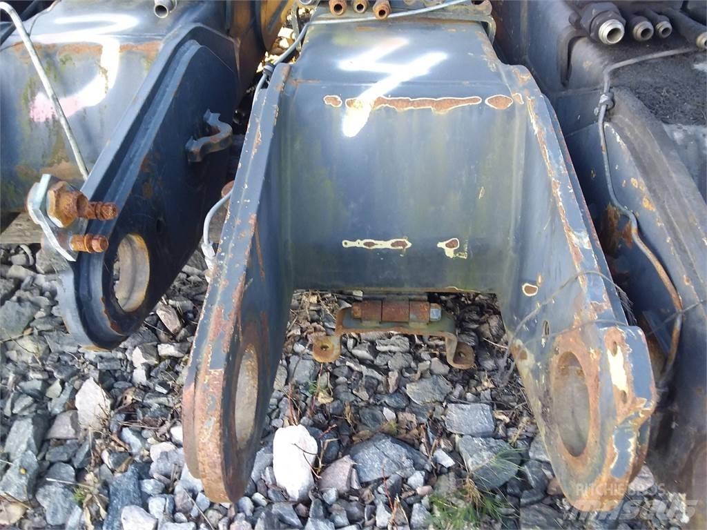 Loglift 210 Kraner til skovningsmaskine