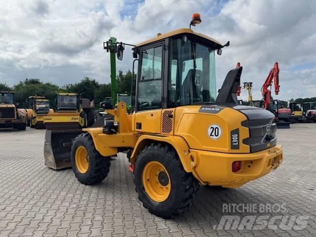 Volvo L 30 G Læssemaskiner på hjul