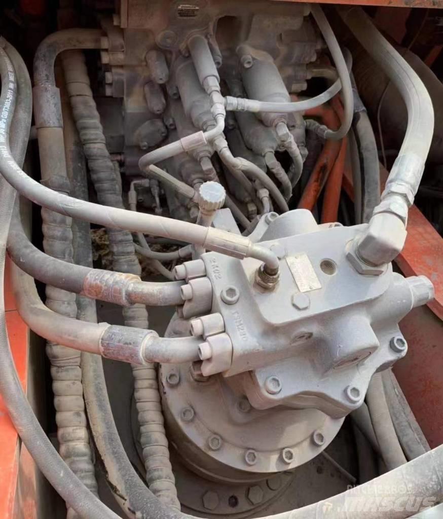 Doosan DX 380 LC Gravemaskiner på larvebånd