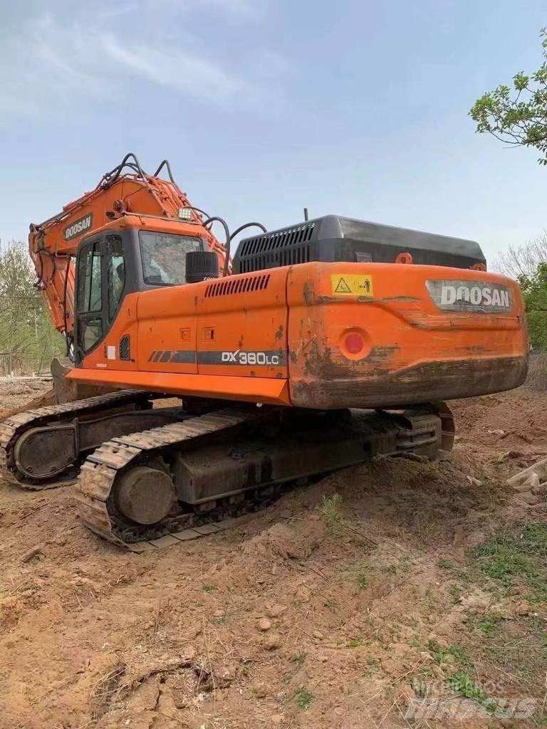 Doosan DX 380 LC Gravemaskiner på larvebånd