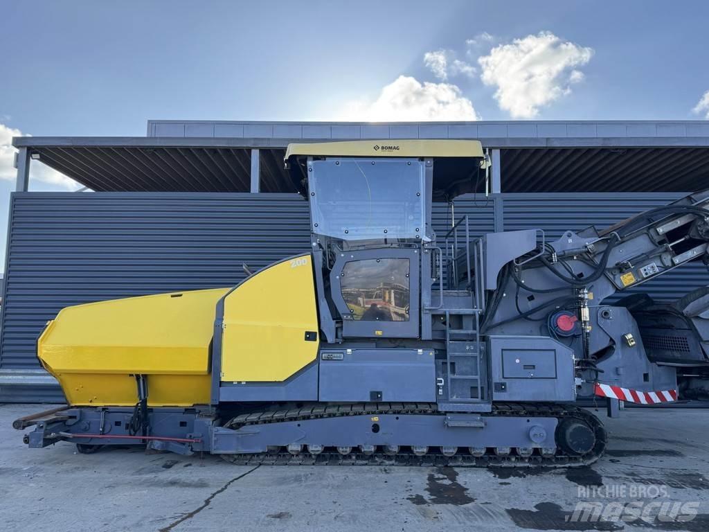 Bomag BMF 2500 S Asfaltudlæggere