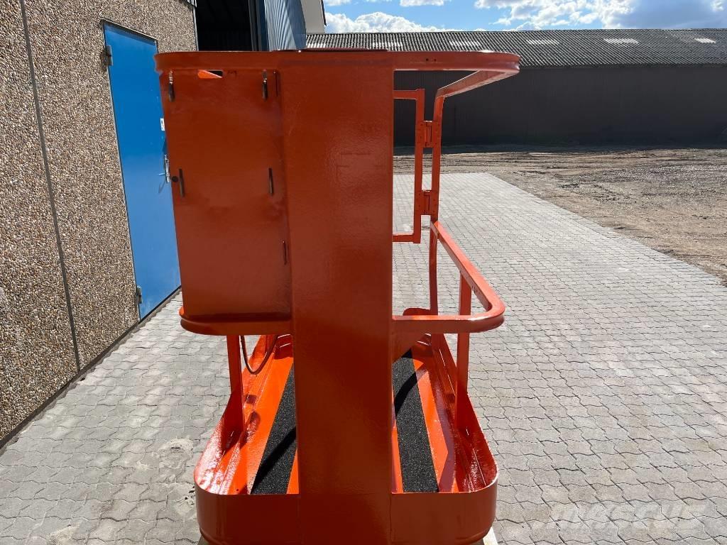 JLG 1230 ES Søjlelifte
