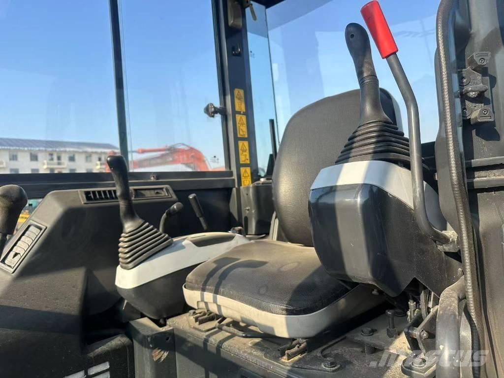 Komatsu PC 40 Minigravemaskiner