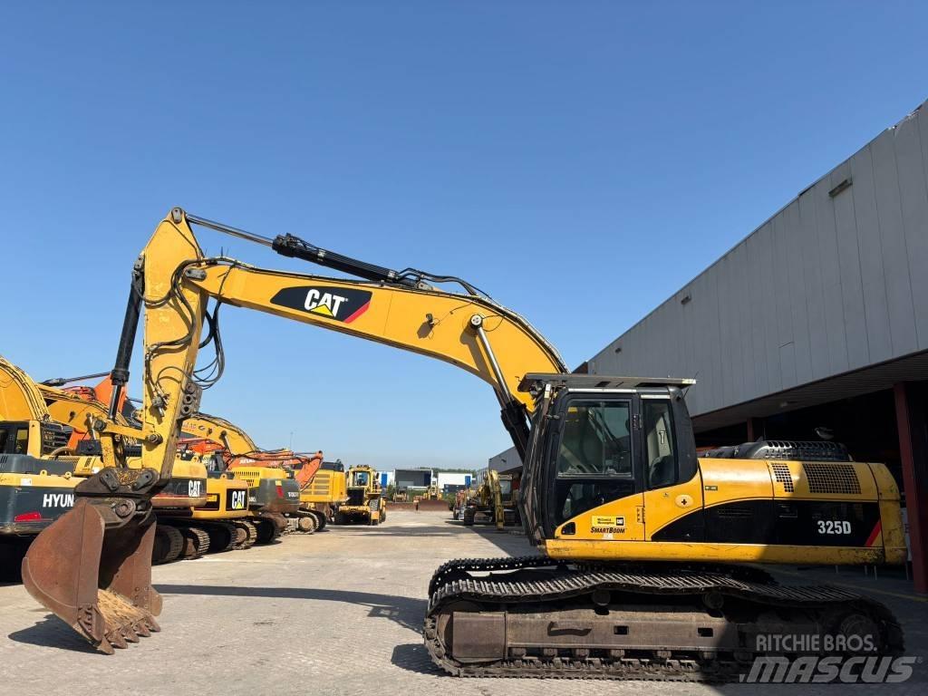 CAT 325 D L Gravemaskiner på larvebånd