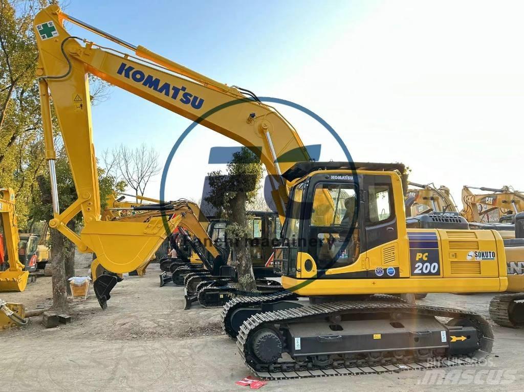 Komatsu PC 200-8 Gravemaskiner på larvebånd