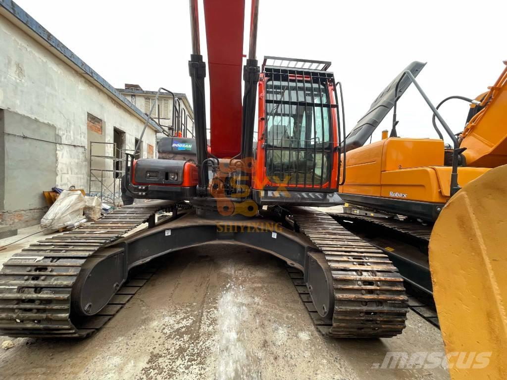 Doosan DX 300LCA Gravemaskiner på larvebånd