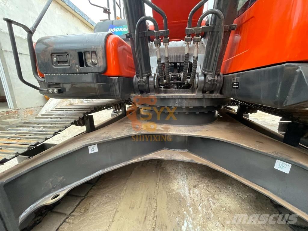 Doosan DX 300LCA Gravemaskiner på larvebånd
