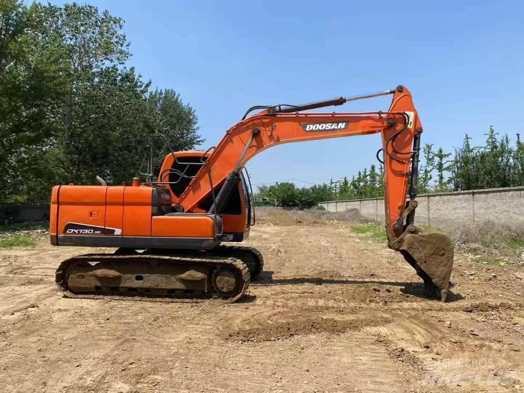 Doosan DX 130-9CN Gravemaskiner på larvebånd