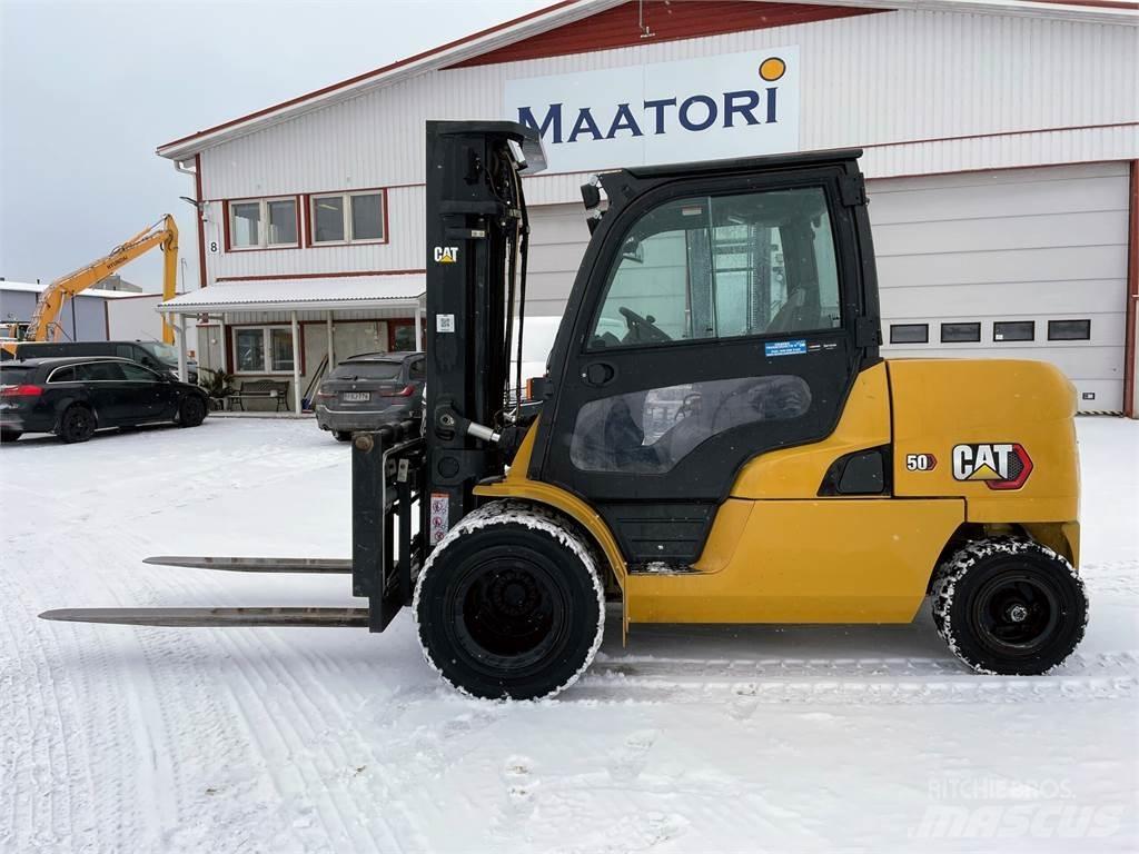 CAT DP50NT Diesel gaffeltrucks