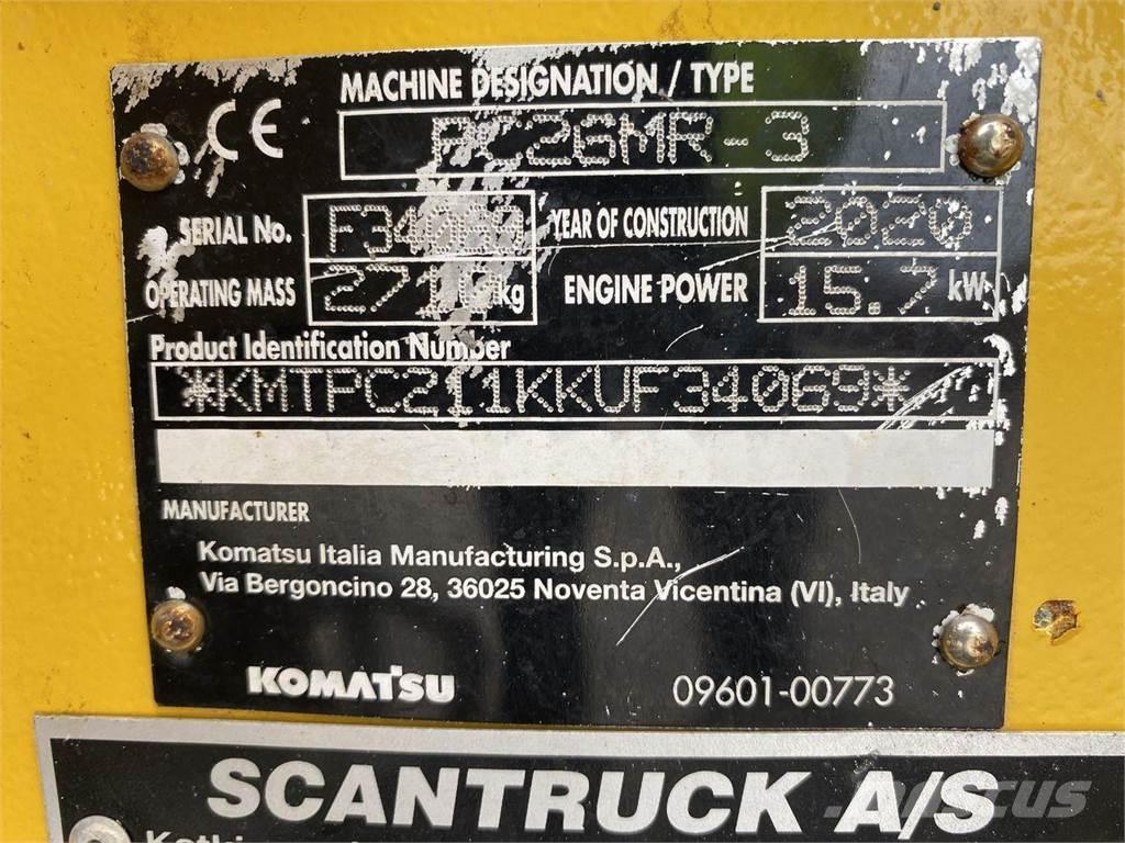 Komatsu PC26MR-3 Gravemaskiner på hjul
