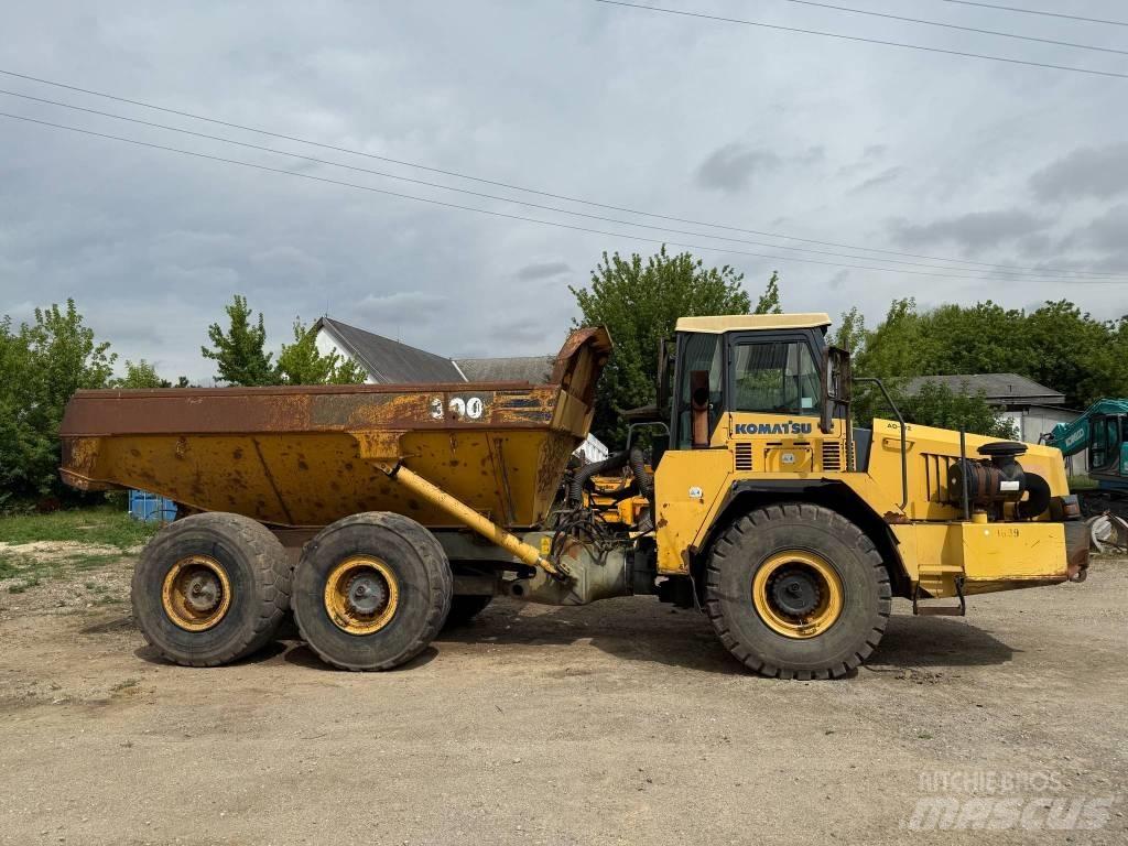 Komatsu HM300-1 Terrængående lastbiler