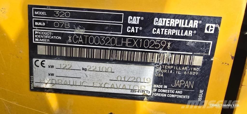 CAT 320 Gravemaskiner på larvebånd