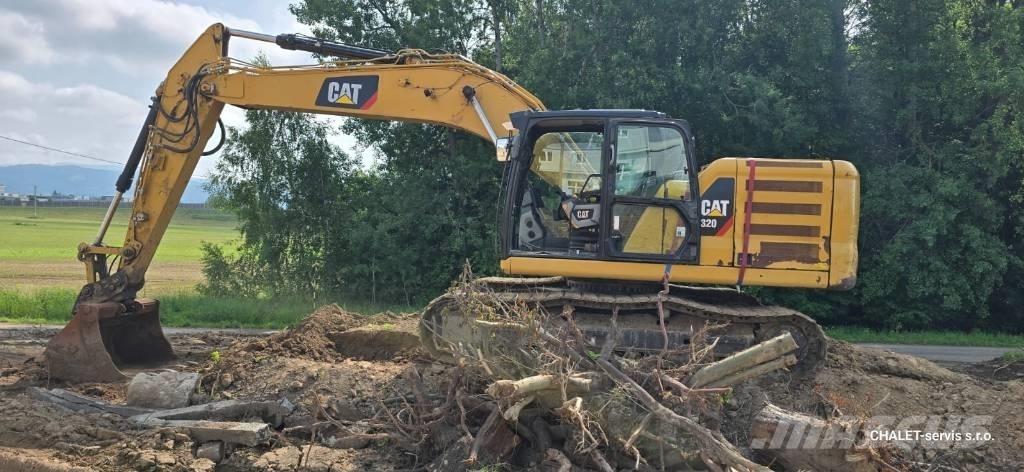 CAT 320 Gravemaskiner på larvebånd