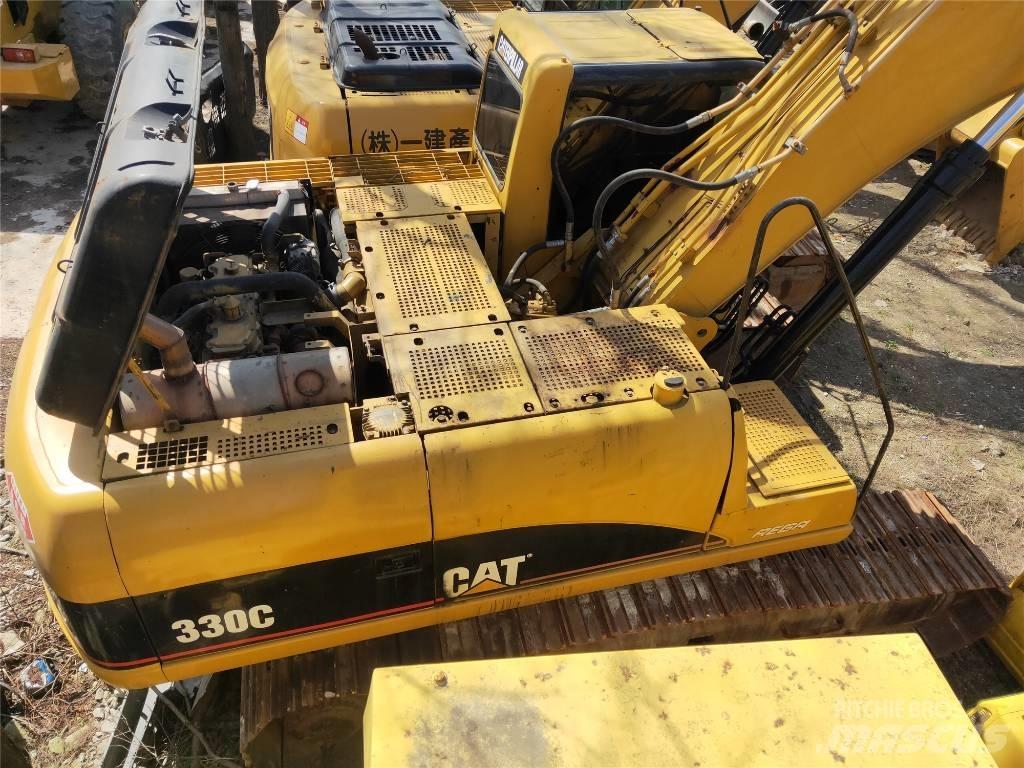 CAT 330C Gravemaskiner på larvebånd