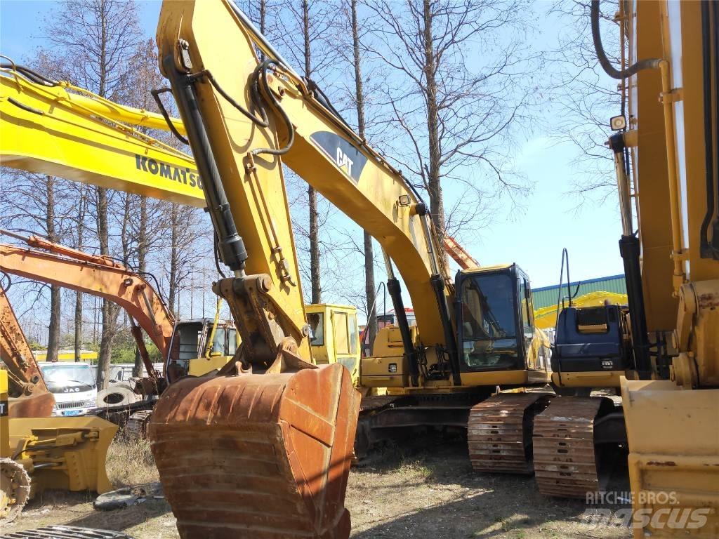 CAT 330C Gravemaskiner på larvebånd