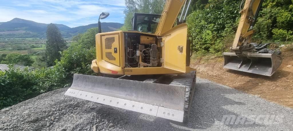 CAT 310 Gravemaskiner på larvebånd