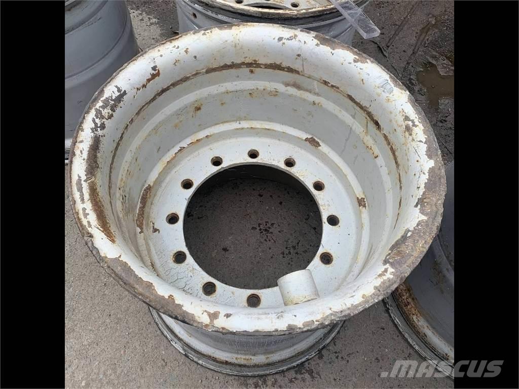 Gremo 1350 24x26,5 Dæk, hjul og fælge