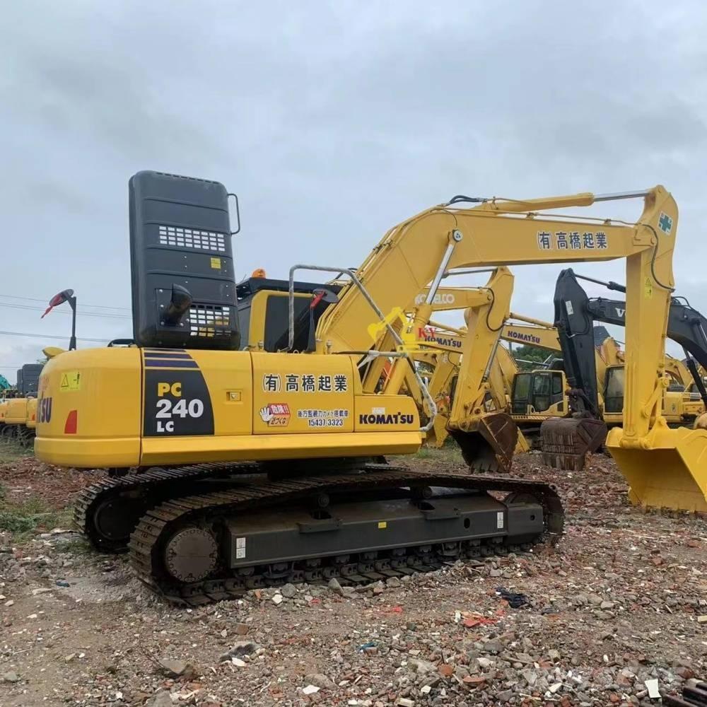 Komatsu PC 240 Gravemaskiner på larvebånd