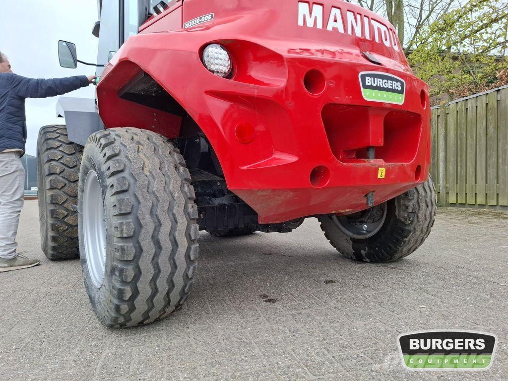 Manitou M30-4 Terrængående gaffeltruck