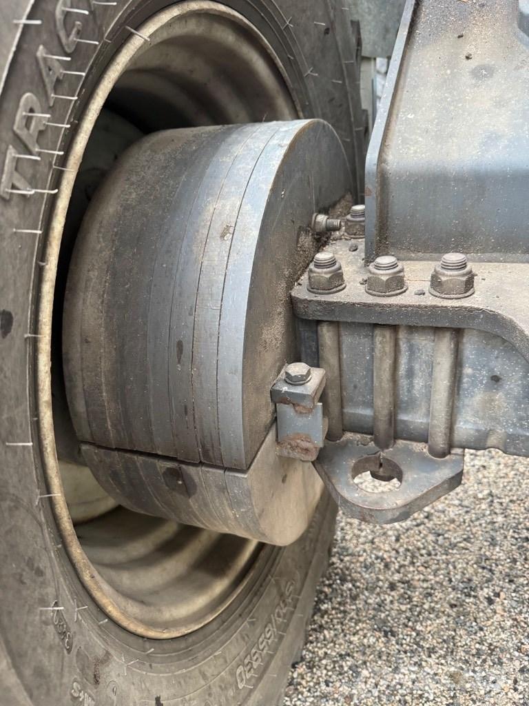 Lännen 8600 i Rendegravere