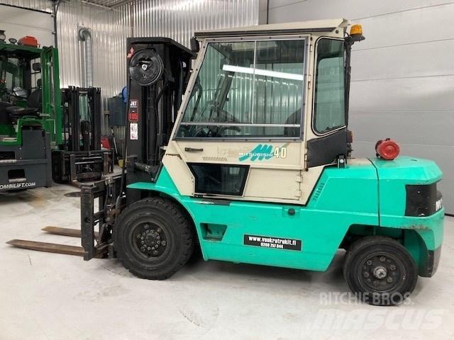 Mitsubishi FD40 Diesel gaffeltrucks