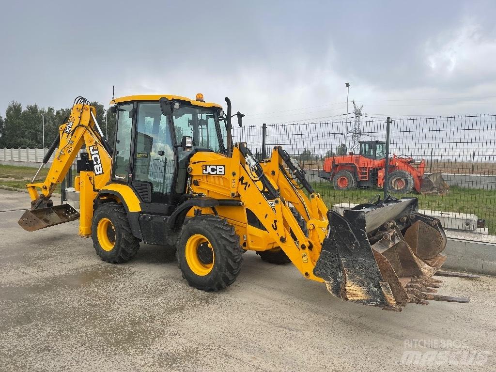JCB 3 CX / compact Rendegravere