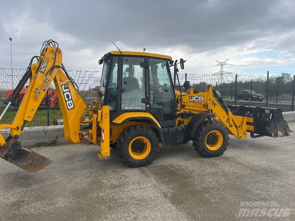 JCB 3 CX / compact Rendegravere