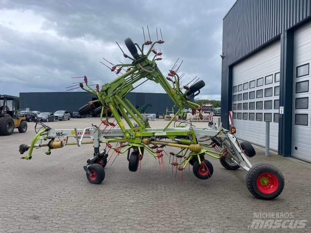 CLAAS Volto 1300 River og høvendere