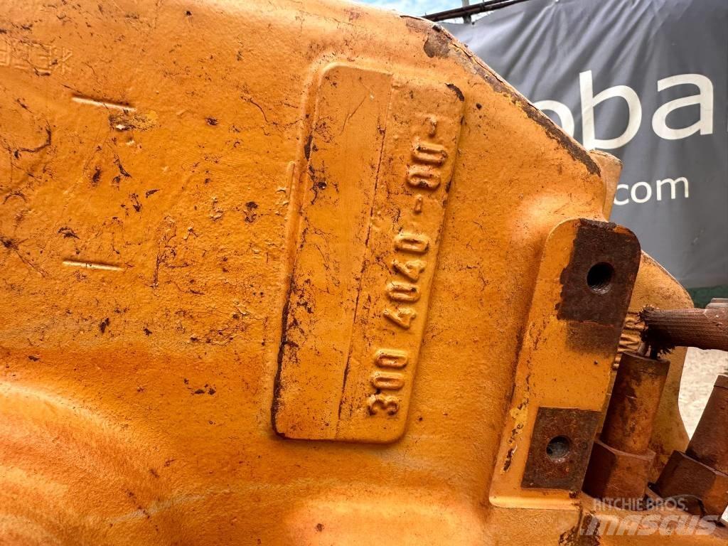 CAT 140 H Gear