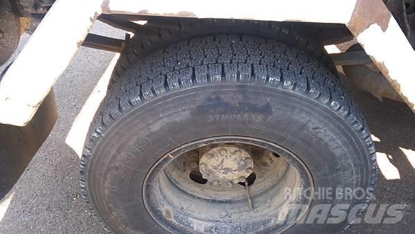 Fuso FH21GC Lastbiler med tip