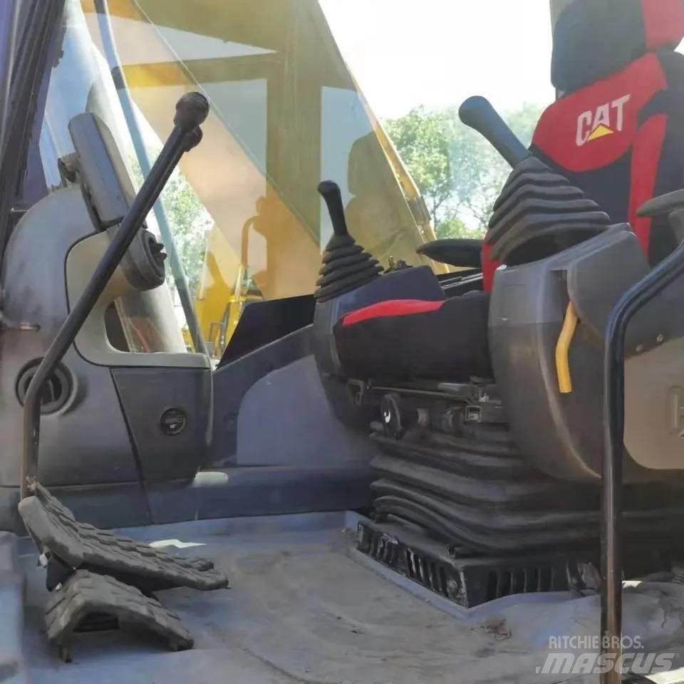 CAT 320 D L Midi-gravemaskiner 7t - 12t