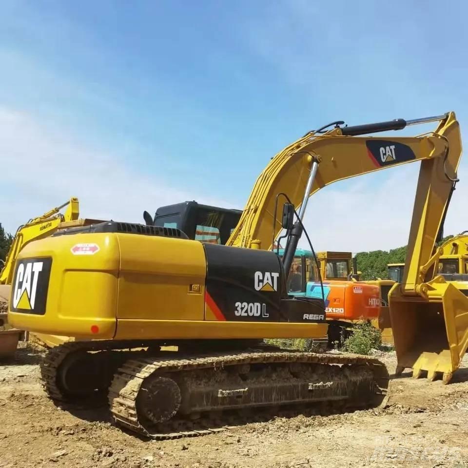 CAT 320 D L Midi-gravemaskiner 7t - 12t