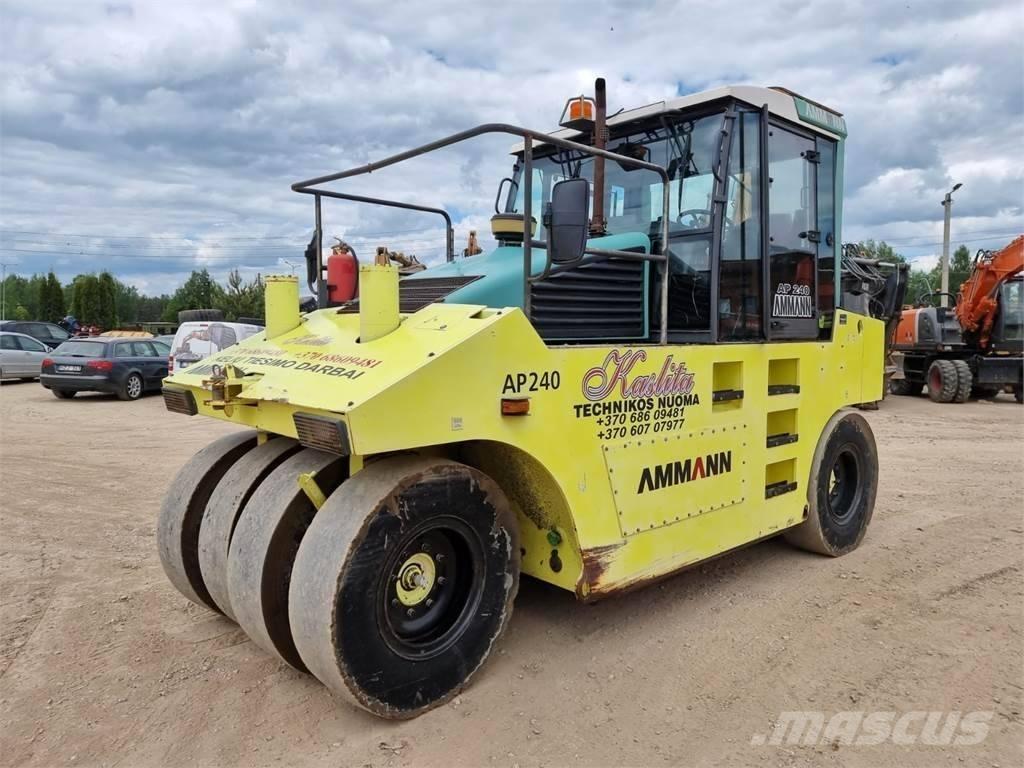 Ammann AP 240 Tromle med luftdæk