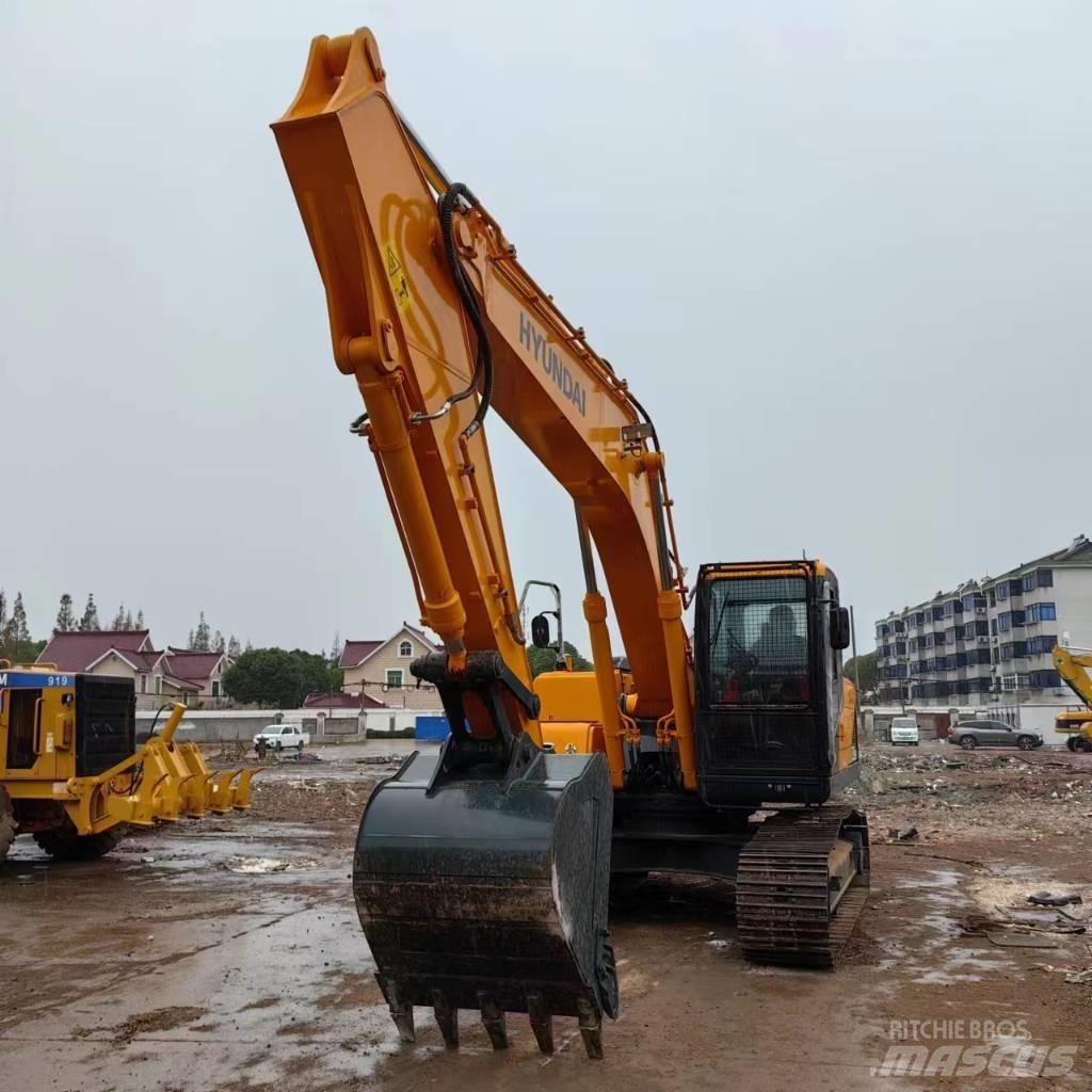 Hyundai R220LC-9 Gravemaskiner på larvebånd