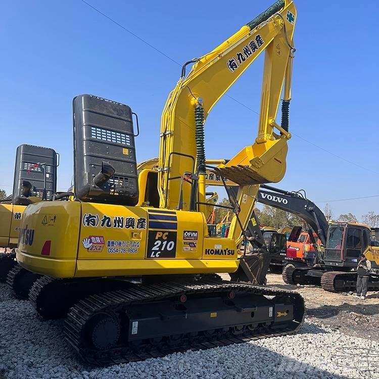Komatsu PC210LC-8 Gravemaskiner på larvebånd
