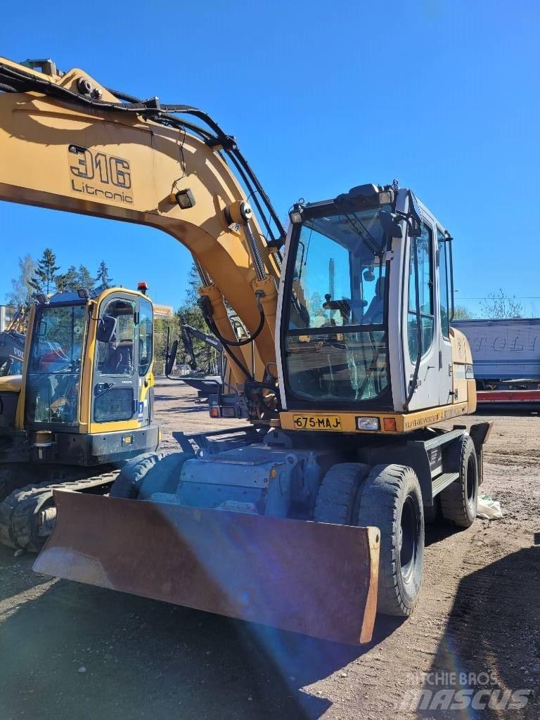Liebherr 316 Gravemaskiner på hjul