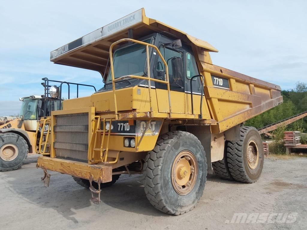 CAT 771 D Knækstyrede dumpere