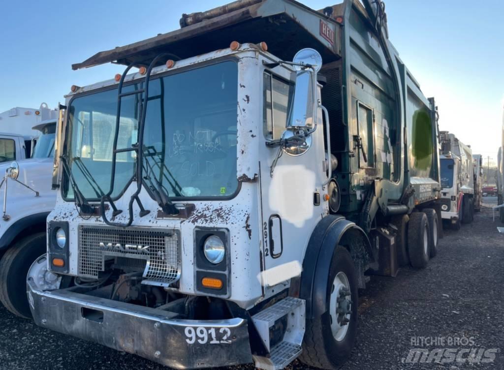 Mack MR600 Renovationslastbiler