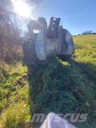 Timberjack 240C Udslæbningstraktorer