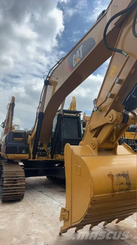 CAT 330 D L Gravemaskiner på larvebånd